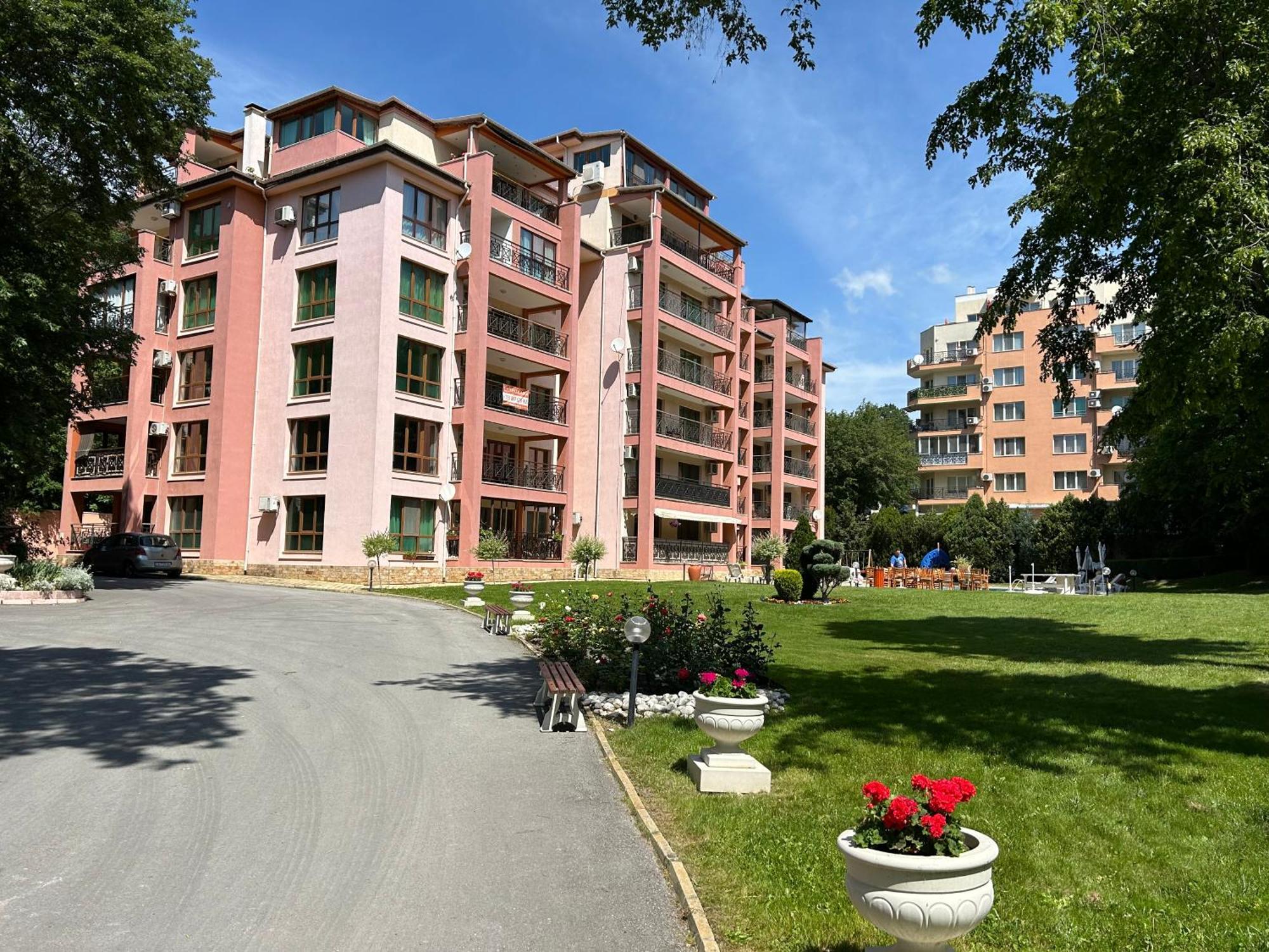 Sunrise Apart Golden Sands Varna Exterior photo
